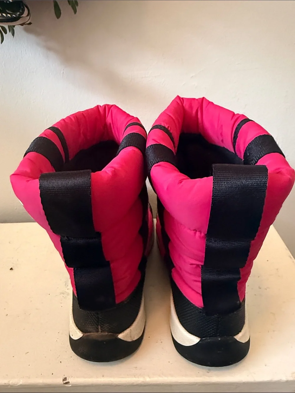 Sorel- Kids Hot Pink Winter Boots